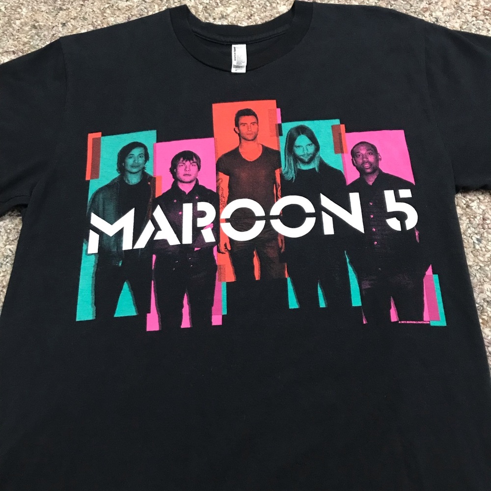 🎸 ‘13 Maroon 5 Maroon Five Band World Tour Columned Colors Tee Shirt - Picture 5 of 14